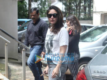 Photos: Kareena Kapoor Khan spotted in Bandra