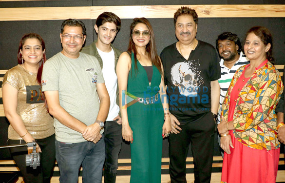 Photos: Kumar Sanu snapped at a recording studio for a romantic song for Khalli Balli