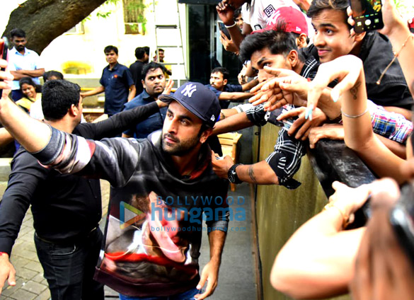 photos ranbir kapoor snapped meeting his fans on his birthday 6