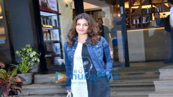 Photos: Raveena Tandon spotted at a salon in Juhu