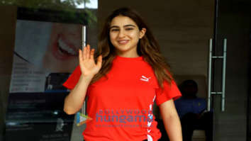 Photos: Sara Ali Khan spotted in Juhu