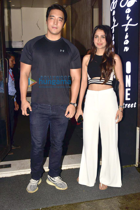 photos shilpa shetty shamita shetty rinzing denzongpa tanishaa mukerji and others spotted at bastian in bandra 2