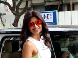Photos: Shilpa Shetty snapped at Kromakay salon in Juhu