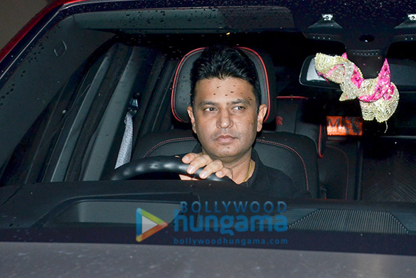 photos shraddha kapoor sushant singh rajput and others grace the special screening of chhichhore at yrf studio 13