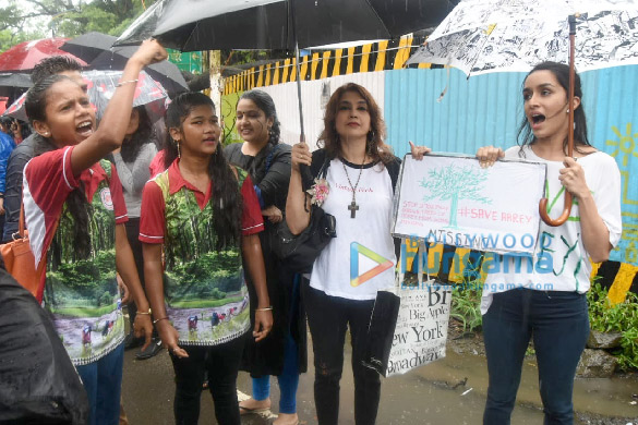 photos shraddha kapoor stands tall in protest to protect the trees of aarey forest 6