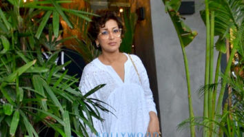 Photos: Sonali Bendre snapped at Kitchen Garden, Juhu