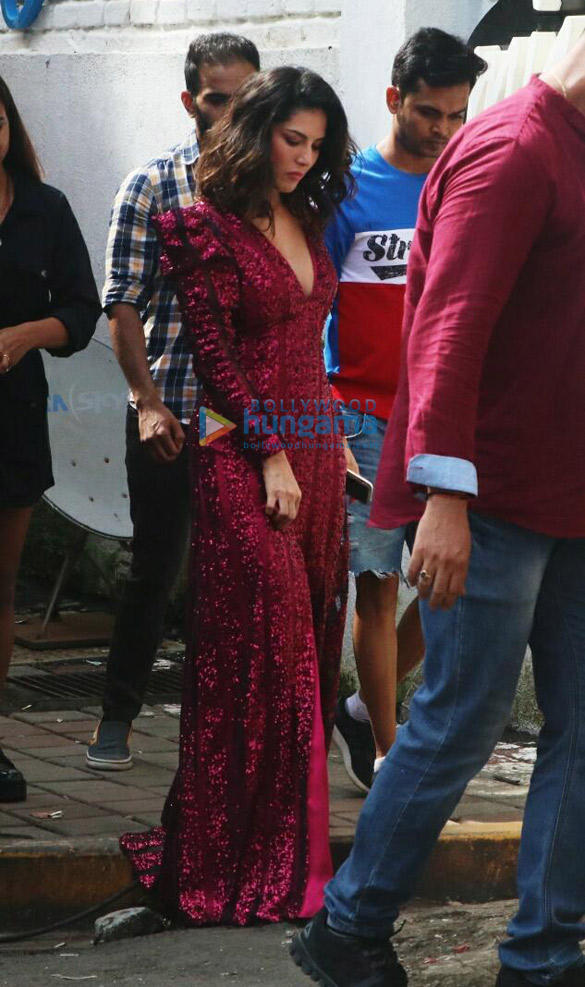 photos sunny leone snapped post an ad shoot in bandra 2