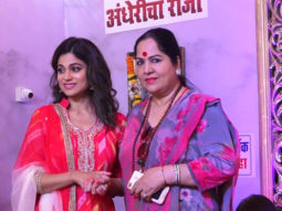 Shamita Shetty visits Andheri Cha Raja for darshan