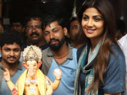 Shilpa Shetty welcomes Lord Ganesh at her Residence | Ganesh Chaturthi