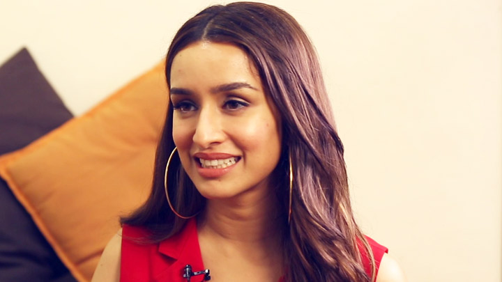 Shraddha On Playing Mother Of 18 Years Old: “I Was Nervous As Well Because…”| Chhichhore Shraddha On Playing Mother Of 18 Years Old: “I Was Nervous As Well Because…”| Chhichhore