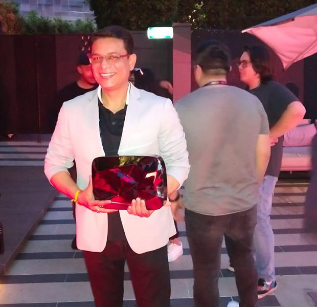 T-Series presented with the Red Diamond button in Singapore for crossing 100 million