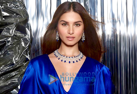 tara sutaria 15
