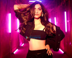 Movie Stills Of The Movie The Zoya Factor