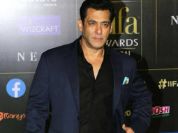 IIFA 2019: Stray dog robs Salman Khan’s green carpet appearance, leaves internet in splits
