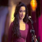 Shraddha Kapoor recreates the iconic jacket scene from Aashiqui 2, but not with Aditya Roy Kapoor