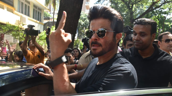 Anil Kapoor, Hrithik Roshan and others spotted casting their VOTE in Mumbai