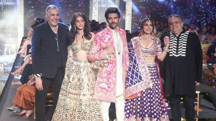 Celebs grace Abu Jani and Sandeep Khosla’s fashion show Part 3