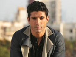 Farhan Akhtar suffers from hairline fracture during Toofan shooting Farhan Akhtar suffers from hairline fracture during Toofan shooting