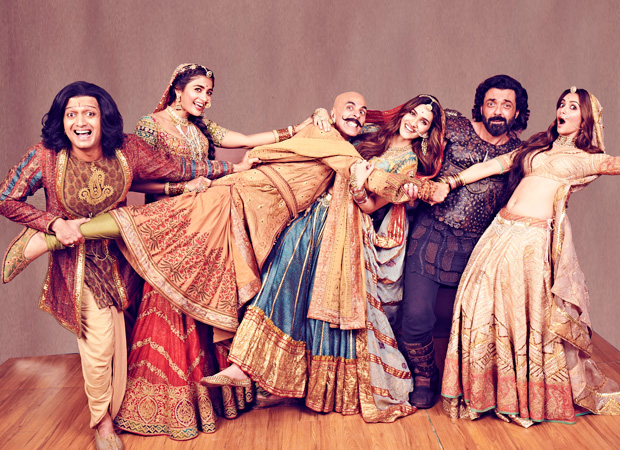 Housefull 4 collects approx. 3.40 mil. USD [Rs. 24.08 cr.] in overseas