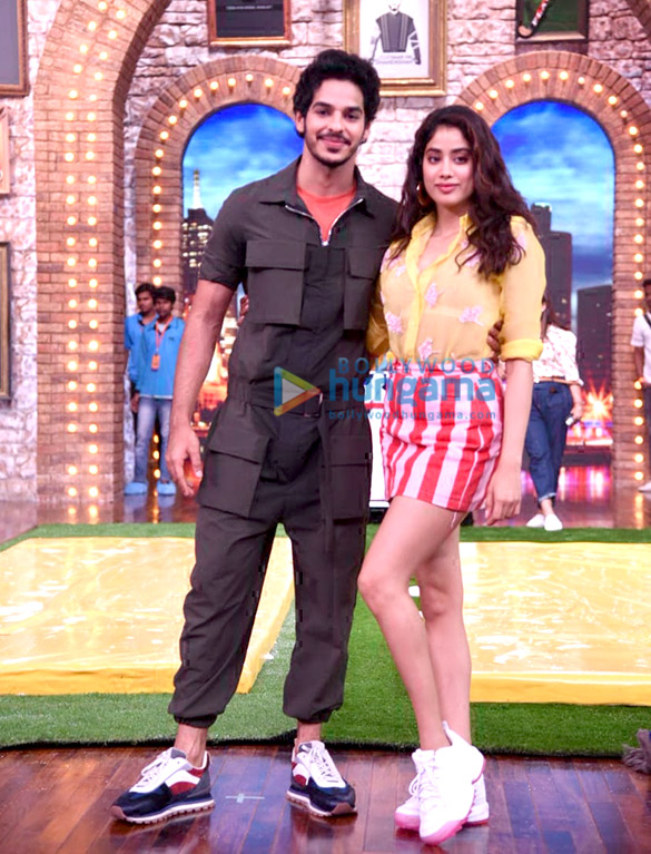 Photos: Ishaan Khatter and Janhvi Kapoor snapped on sets of Maniesh Paul’s show