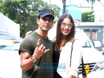 Photos: Karan Singh Grover and Bipasha Basu snapped at PVR, Juhu