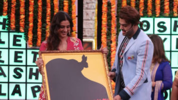 Maniesh Paul’s special gift for Tabu left the actress pleasantly surprised!
