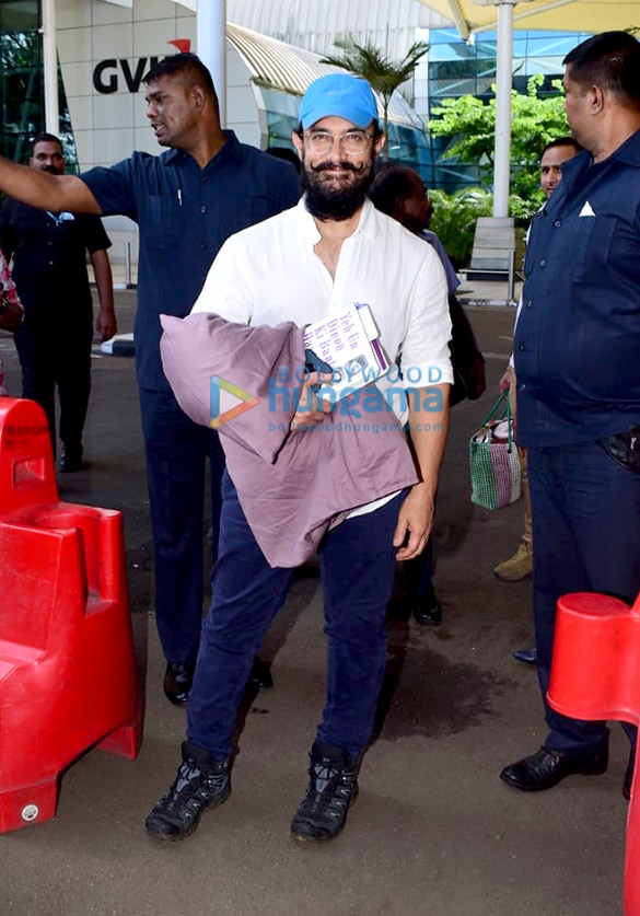 Photos: Aamir Khan, Tara Sutaria, Sidharth Malhotra, Bhumi Pednekar and others snapped at the airport