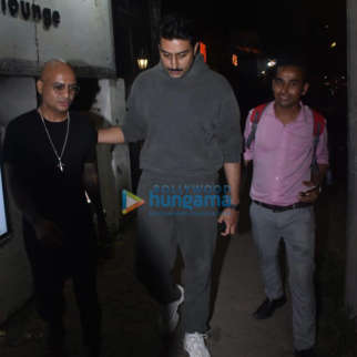 Photos: Abhishek Bachchan snapped at Hakim Aalim’s salon in Bandra