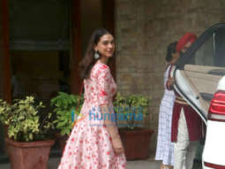 Photos: Aditi Rao Hydari spotted in Bandra