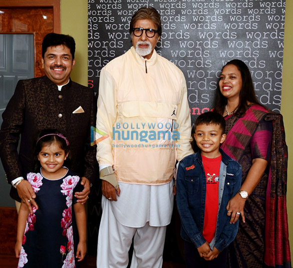 photos amitabh bachchan releases memoir of mumbais top hairstylist shivarama bhandary 1