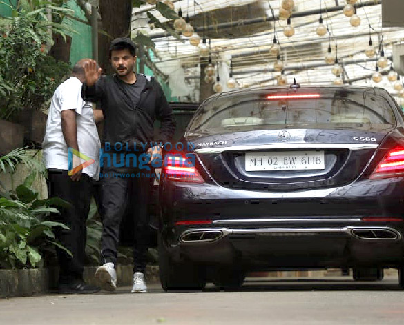 photos anil kapoor snapped in juhu 1