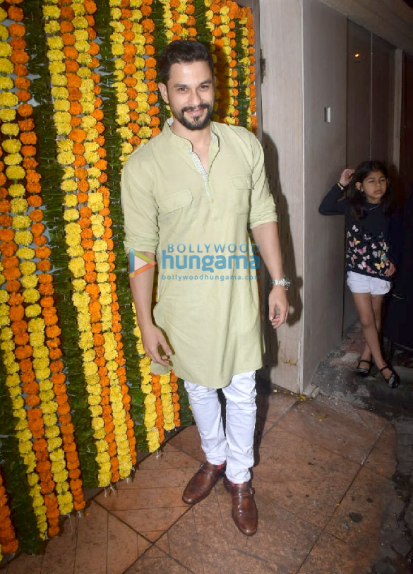 photos celebs grace ekta kapoors diwali bash 7