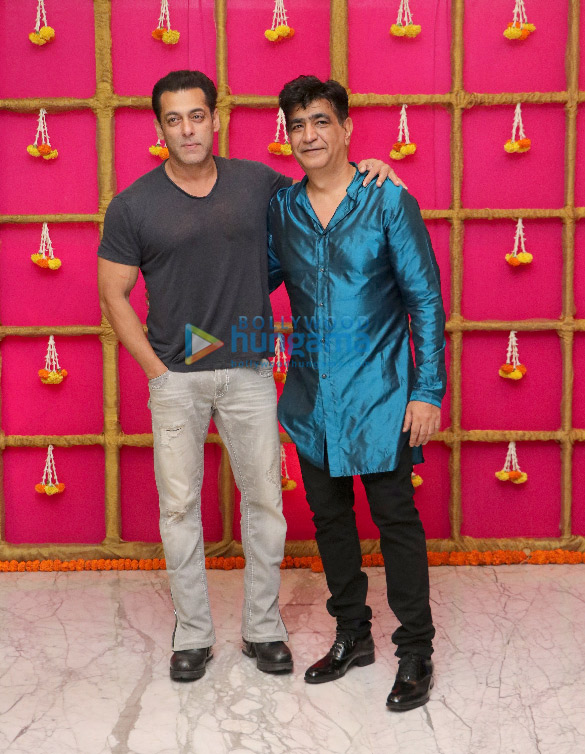 Photos: Celebs grace Krishan Kumar’s Diwali bash Photos: Celebs grace Krishan Kumar’s Diwali bash
