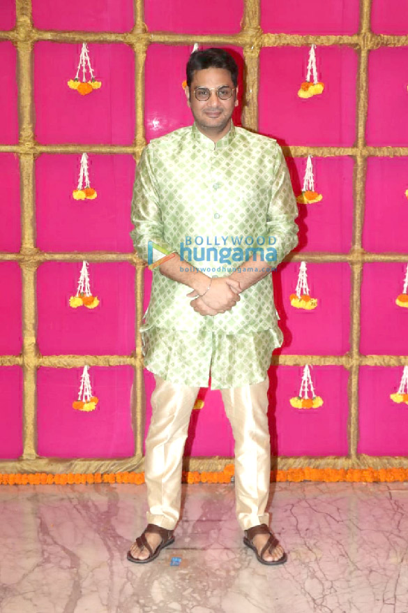 photos celebs grace krishan kumars diwali bash 23