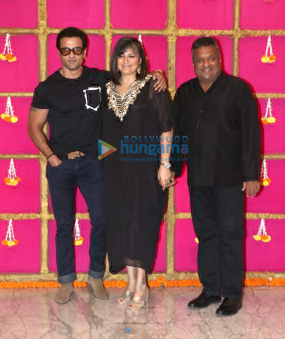 photos celebs grace krishan kumars diwali bash 27