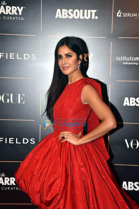 photos celebs grace the vogue women of the year awards 2019 3 10