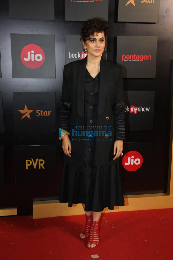 photos deepika padukone karan johar and others graces the 21st jio mami film festival 2019 012 1