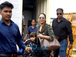 Photos: Gauri Khan, AbRam Khan and Sussanne Khan snapped at Gateway of India