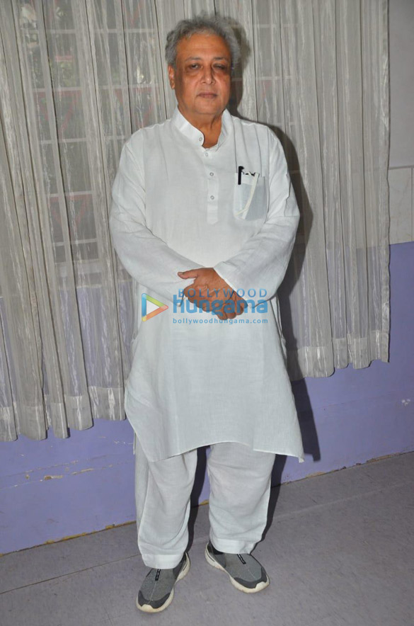 photos govinda snapped at the inauguration of dr kirti kumars acting institute 6
