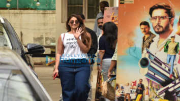 Photos: Ileana D’Cruz spotted at a dubbing studio in Juhu