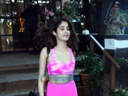 Photos: Janhvi Kapoor, Kim Sharma, Shahid Kapoor and Kangana Ranaut spotted at the gym