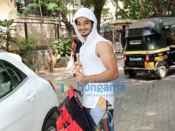 Photos: Janhvi Kapoor and Ishaan Khatter spotted at the gym
