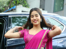 Photos: Janhvi Kapoor snapped in Juhu
