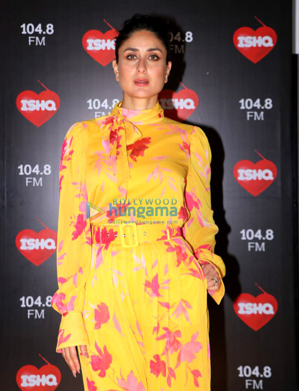 Photos: Kareena Kapoor Khan snapped shooting for the show What Women Want Season 2 Photos: Kareena Kapoor Khan snapped shooting for the show What Women Want Season 2