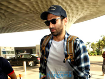 Photos: Kiara Advani, Disha Patani, Arjun Kapoor and Aditya Roy Kapur snapped at the airport