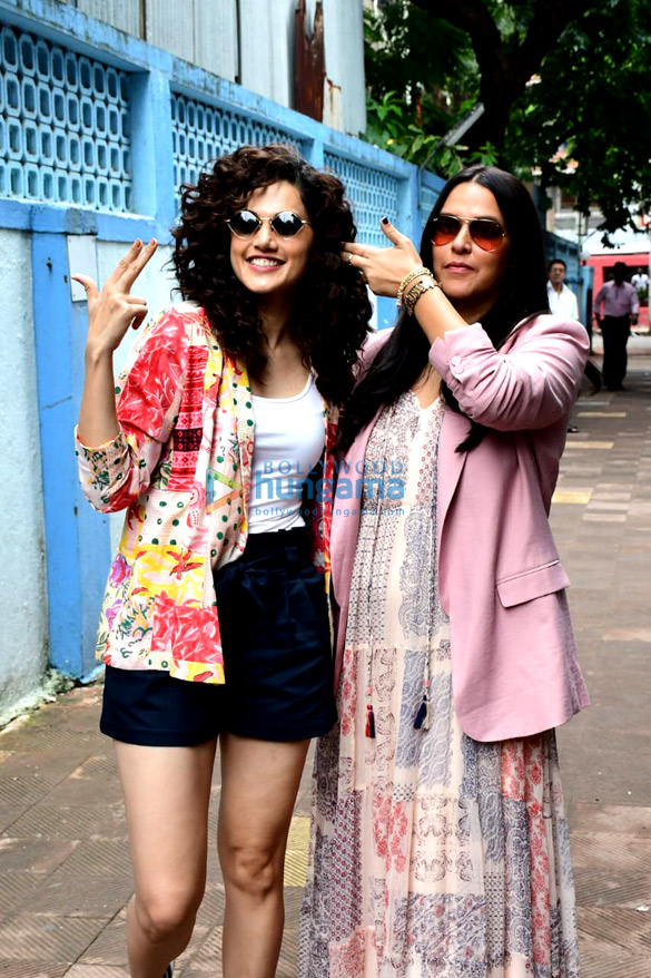 photos neha dhupia spotted with taapsee pannu after the shoot of no filter neha season 4 4
