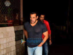 Photos: Salman Khan spotted at a recording studio in Bandra