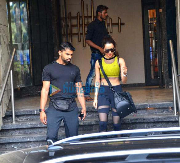 photos shraddha kapoor spotted at the gym in juhu 3 3