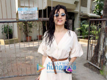 Photos: Taapsee Pannu spotted at Kromakay salon, Juhu