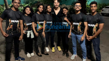 Photos: Tiger Shroff snapped with Team Tiger post War release